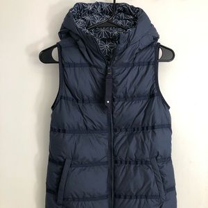 Lululemon Chilly Chill Vest - Inkwell - Size 4